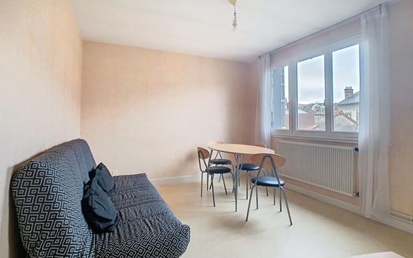 Appartement à louer    2 pièces • 41,93 m2 Aurillac
