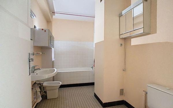 Appartement à louer    2 pièces • 41,93 m2 Aurillac