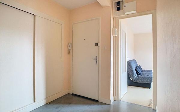 Appartement à louer    2 pièces • 41,93 m2 Aurillac