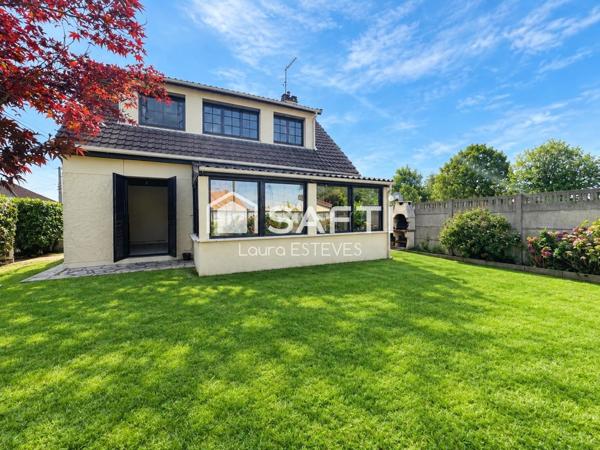 Belle maison familiale indépendante avec jardin tout autour !