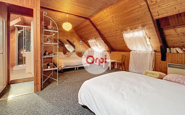 Maison à vendre    7 pièces •  Berric