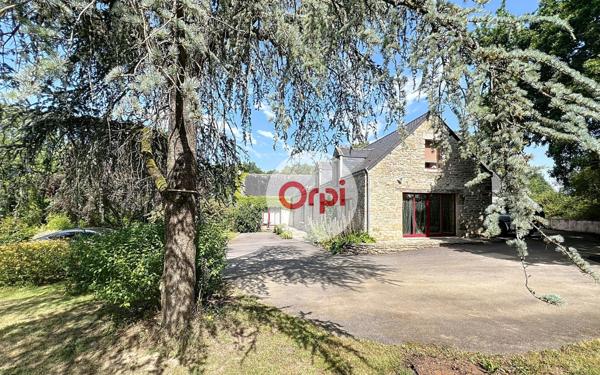 Maison à vendre    7 pièces •  Berric