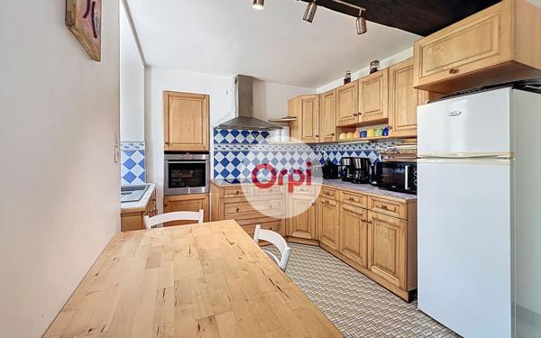 Maison à vendre    7 pièces •  Berric