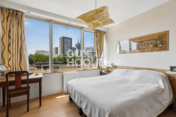 Appartement à vendre de 5 pièces de 132 m²