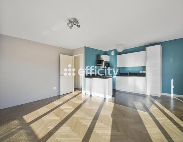 Appartement 4 pièces - 93 m² Bien prestige