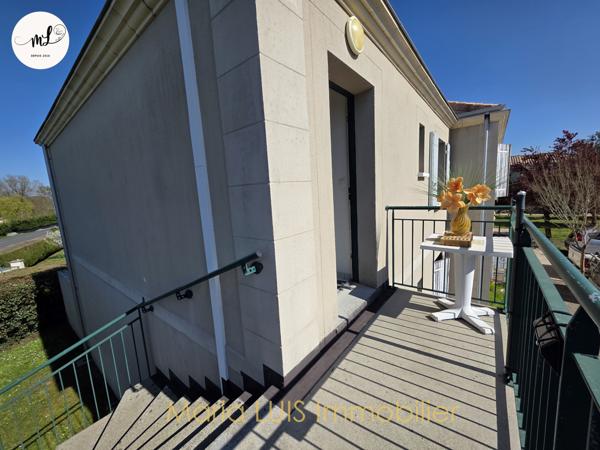 Avensan (33480) Appartement type 2 dans le centre de la commune avec 2 places de stationnement