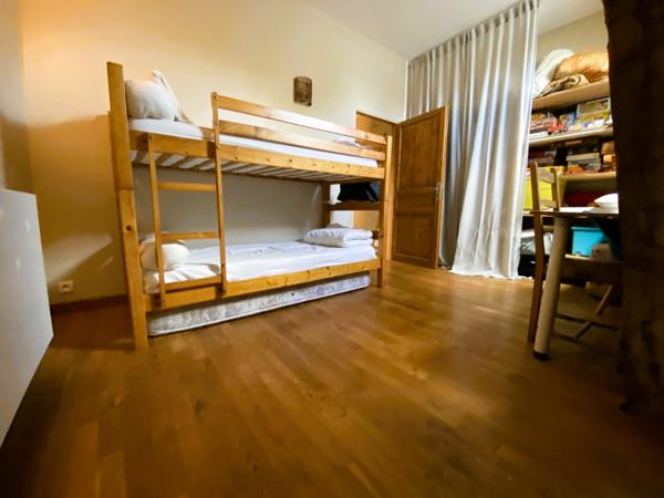 Saint-Malon-sur-Mel (35750) Belle longère en pierre en campagne de Saint Malon Sur Mel