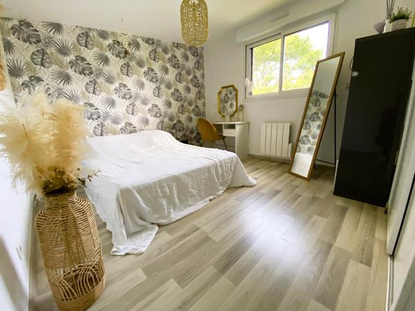 Saint-Malon-sur-Mel (35750) Belle longère en pierre en campagne de Saint Malon Sur Mel