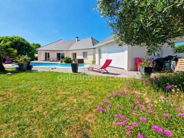 À VENDRE – Maison de plain-pied avec vue Pyrénées, piscine & jardin arboré