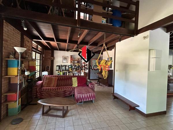 VILLA T5 AVEC MEZZANINE + PISCINE - SAINTE-RITA