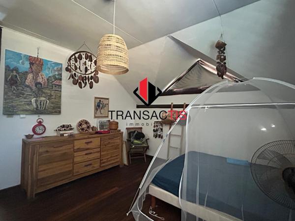 VILLA T5 AVEC MEZZANINE + PISCINE - SAINTE-RITA