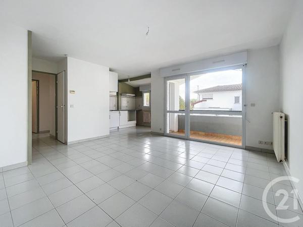 Appartement T3 à vendre  3 pièces - 53,90 m 2   BAYONNE  - 64