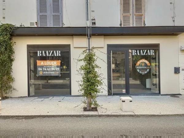 Location Local commercial 2 pièces 87 m2 à Bourgoin-Jallieu