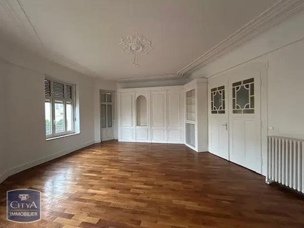 Immeuble à vendre 441m²