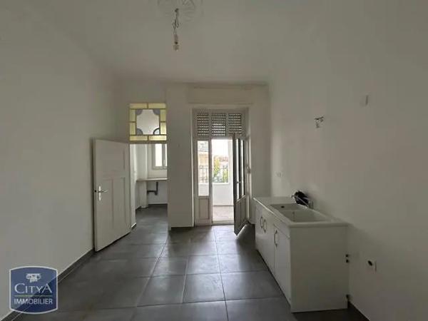 Immeuble à vendre 441m²