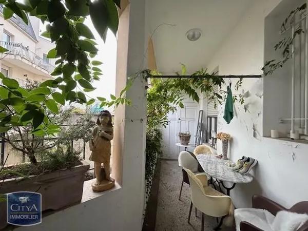 Immeuble à vendre 441m²