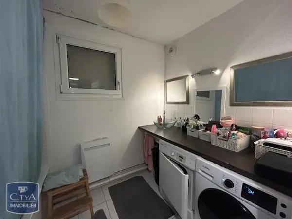 Appartement à louer 5 pièces 97.19m²