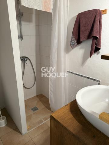 MAISON À VENDRE DE 7 PIÈCES DE 141,00 M²