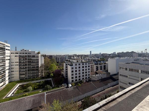 Appartement Paris 15, terrasse panoramique 50m² au dernier étage