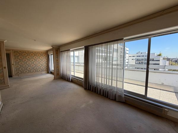 Appartement Paris 15, terrasse panoramique 50m² au dernier étage