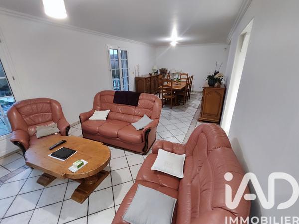 Maison à vendre 5 pièces 184 m² Reuilly
