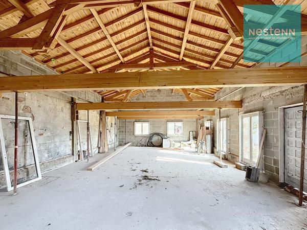 Maison à rénover - 42130 Montverdun - 90 m² environ - atelier 115 m² - terrain de 700 m²