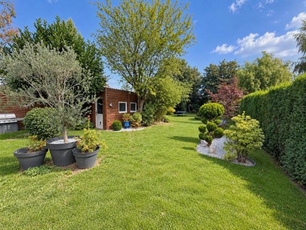 Maison à Tourcoing, 59200 - 6 pièces 160m²