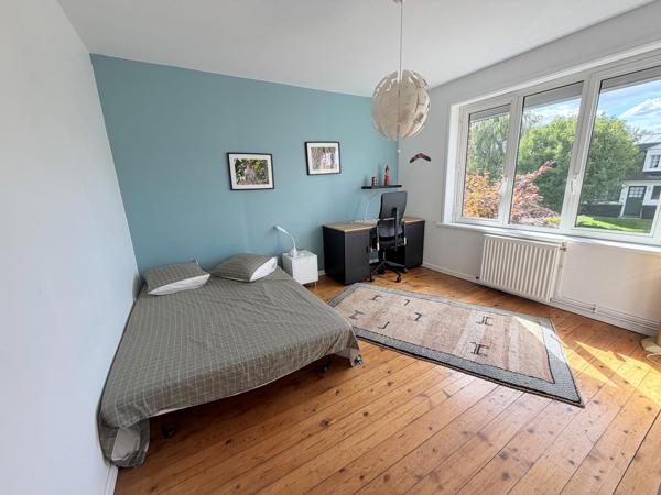 Maison à Tourcoing, 59200 - 6 pièces 160m²