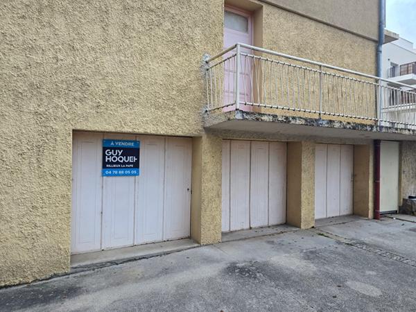 EXCLUSIVITE - GARAGE À RILLIEUX-LA-PAPE