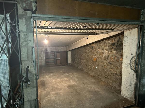 Achat parking / box Paris 18 - 13 m² - 21 500 €