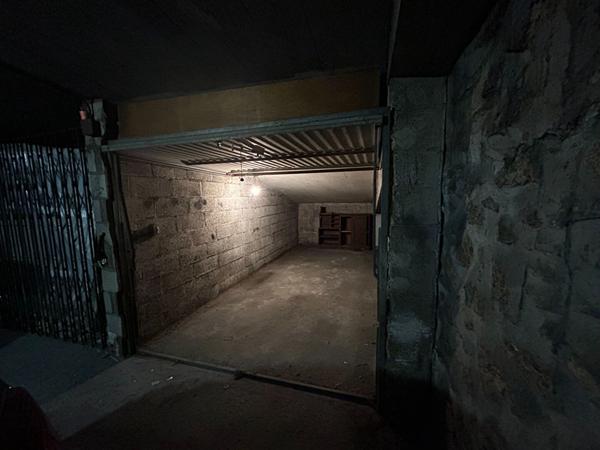 Achat parking / box Paris 18 - 13 m² - 21 500 €