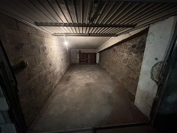 Achat parking / box Paris 18 - 13 m² - 21 500 €