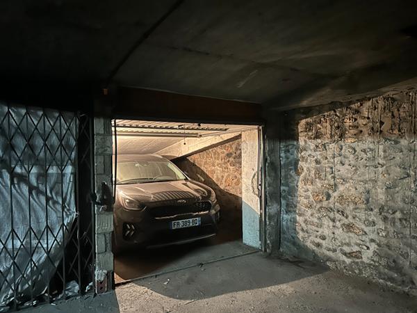 Achat parking / box Paris 18 - 13 m² - 21 500 €