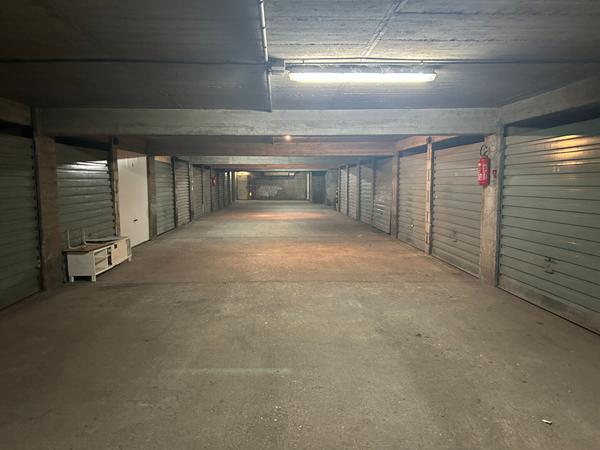 Achat parking / box Paris 18 - 13 m² - 21 500 €