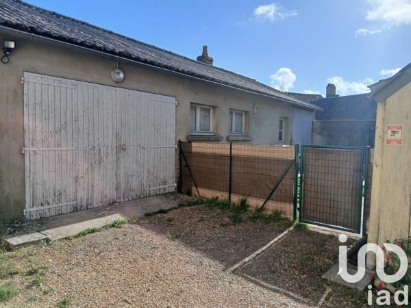 House for sale 5 rooms 105 m² Noyant-Villages