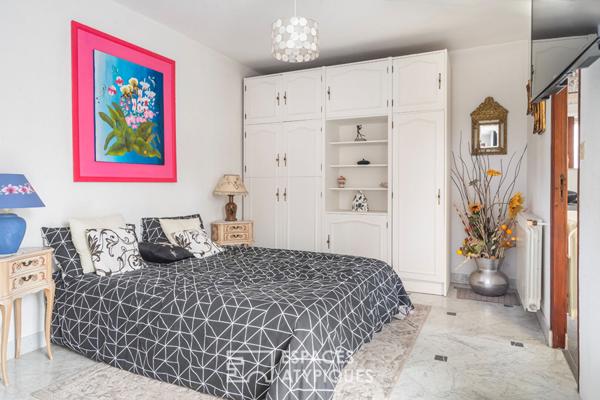 Maison familiale avec espace professionnel au Charentonneau