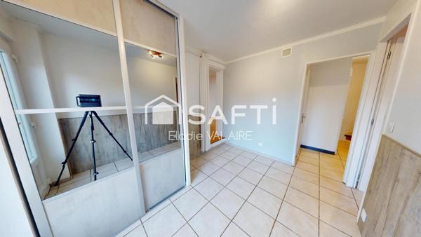 Maison individuelle avec terrasses et jardin – 94 m² – Proche centre