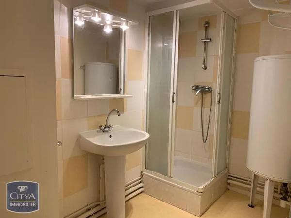 Appartement à louer 2 pièces 41.74m²