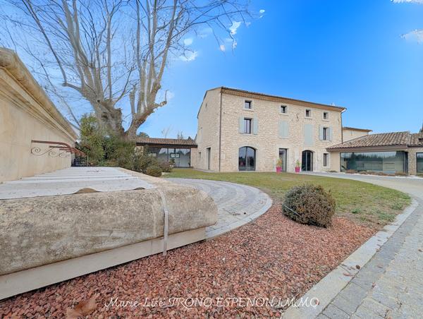 Maison 15 pièces - 471 m² Bien prestige