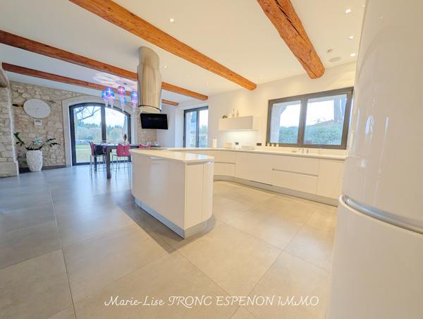 Maison 15 pièces - 471 m² Bien prestige