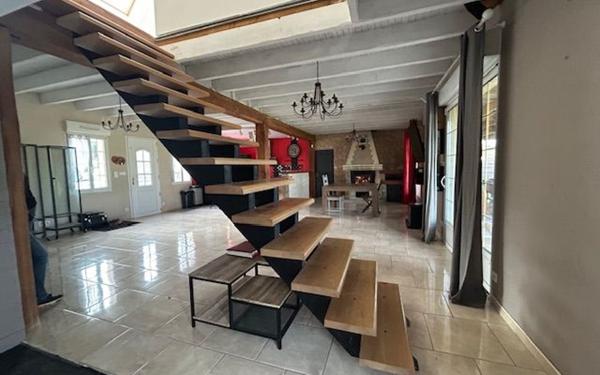 Maison à vendre    4 pièces • 160 m2 Faucoucourt