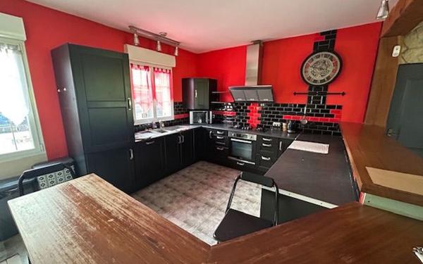 Maison à vendre    4 pièces • 160 m2 Faucoucourt