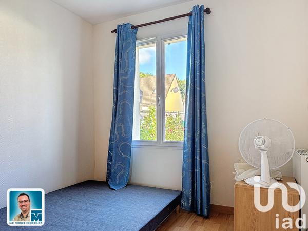 House for sale 4 rooms 75 m² Aunay-sous-Crécy