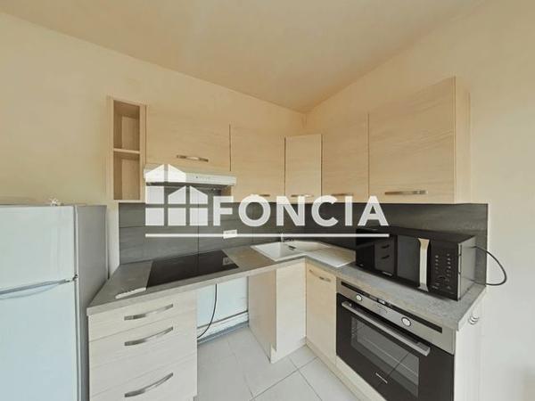 Location Appartement 2 pièces 45.95 m² - 30 AVENUE DU GENERAL DE GAULLE Manosque 04100