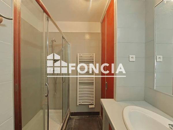 Location Appartement 2 pièces 45.95 m² - 30 AVENUE DU GENERAL DE GAULLE Manosque 04100