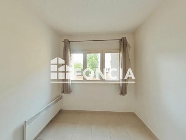 Location Appartement 2 pièces 45.95 m² - 30 AVENUE DU GENERAL DE GAULLE Manosque 04100