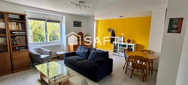 Charmante maison avec 35 m² à exploiter.