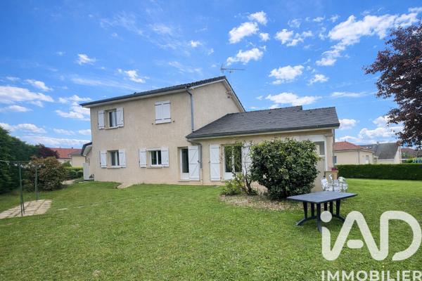Maison à vendre 8 pièces 179 m² Frignicourt