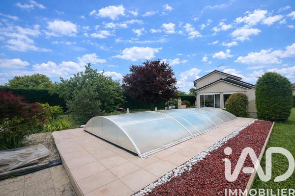 Maison à vendre 8 pièces 179 m² Frignicourt