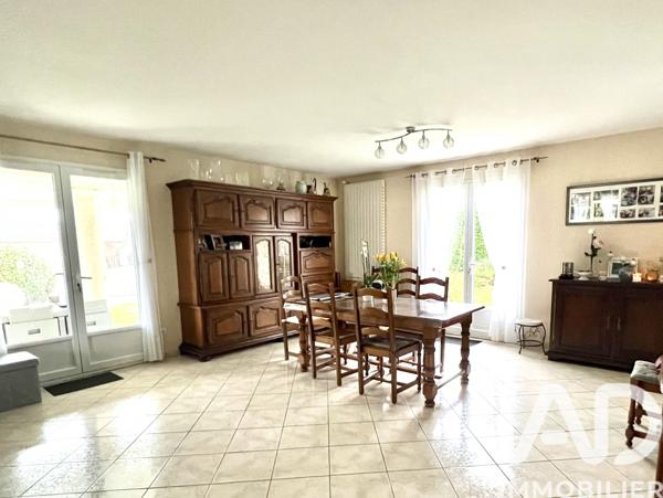 Maison à vendre 8 pièces 179 m² Frignicourt